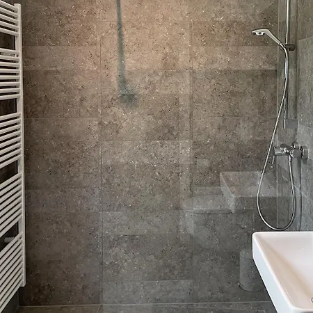 Schubert Am Woerthersee Dom wakacyjny